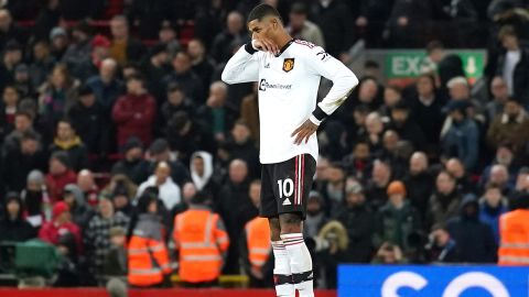 To był bolesny wieczór dla Manchesteru United na Anfield.