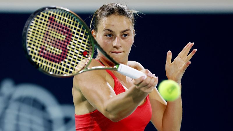 Ukrainian tennis player Marta Kostyuk snubs Russian opponent after winning WTA tournament | CNN