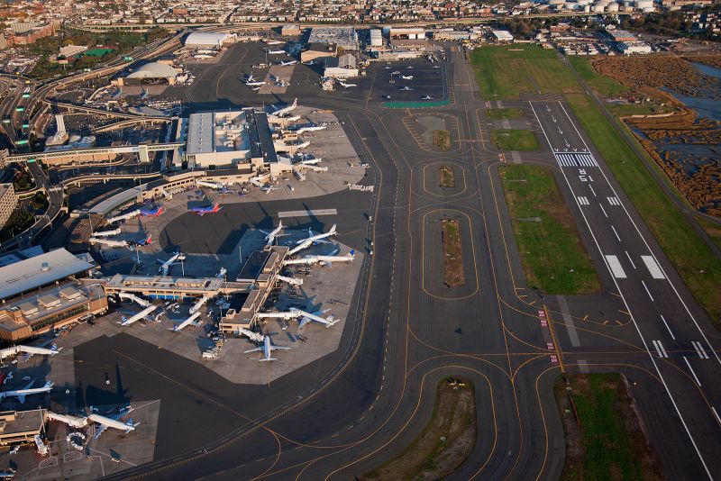 2 United Airplanes Make Contact On Boston Logan Tarmac; FAA ...