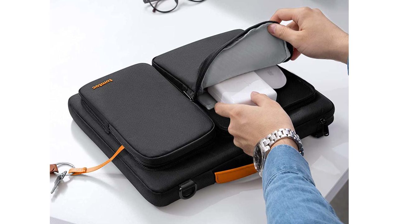 Amazon Tomtoc 360 Laptop Protective Shoulder Bag