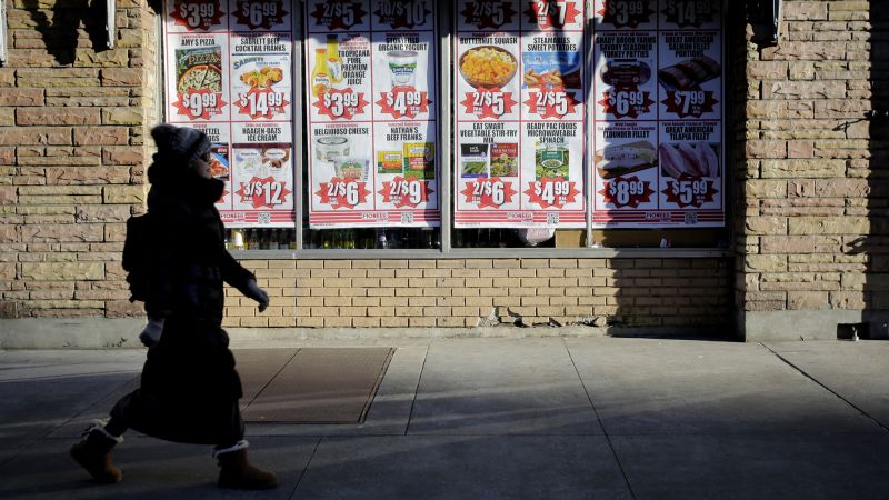 NextImg:Fed official: People 'hate' inflation. That trumps bank stress and job loss | CNN Business