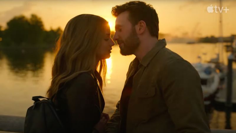 Ana de Armas rescues Chris Evans after romantic gesture goes awry in ‘Ghosted’ trailer | CNN