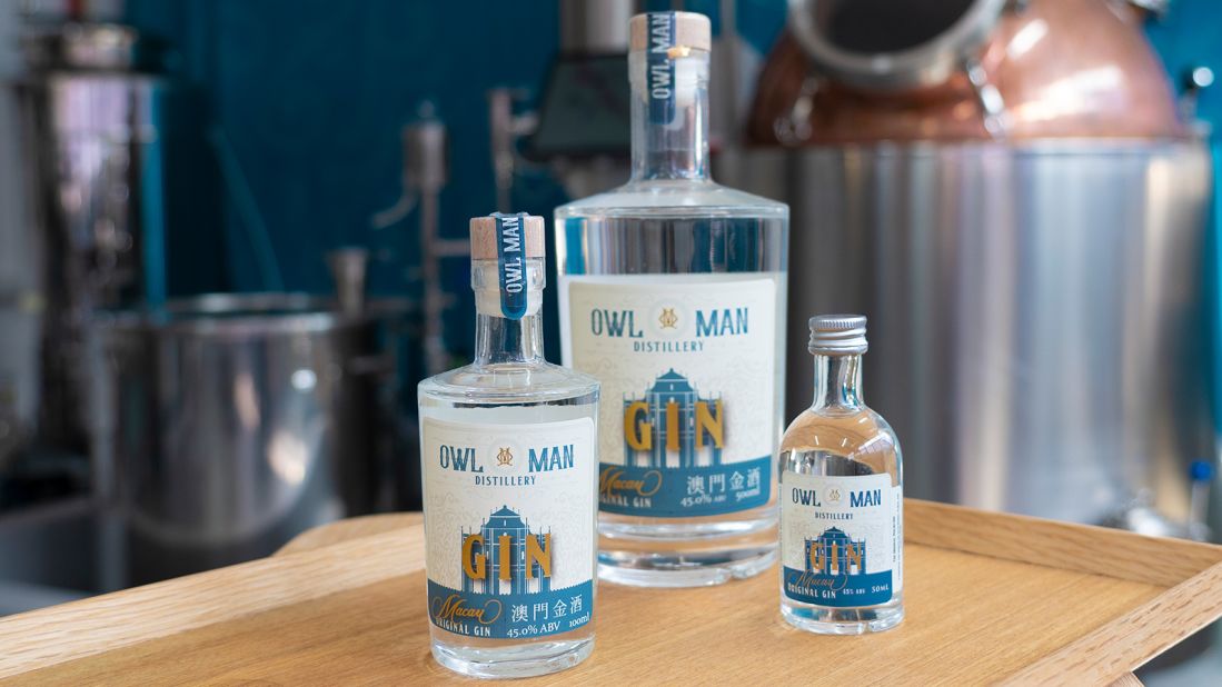 <strong>Gin it up:</strong> A furloughed Air Macao pilot and his wife used their downtime to launch the city's first-ever gin distillery, Owl Man.