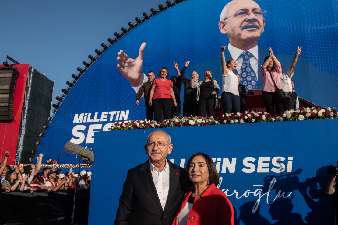 Opposition candidate Kemal Kilicdaroglu, pictured with his wife at a rally in May 2022, is hoping to triumph in Sunday's elections.