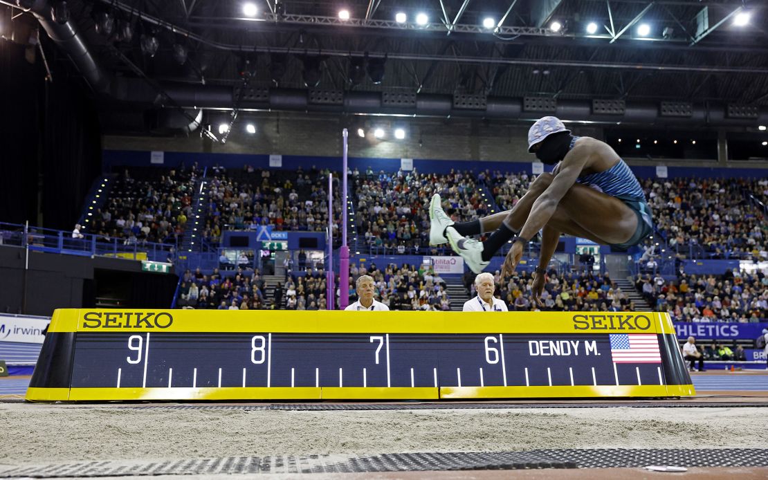 Dendy ended his indoor season with victory at the World Indoor Tour Final.