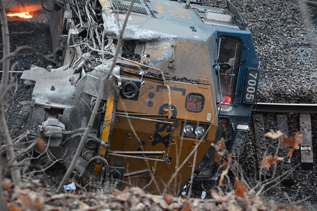 Fuel and oil from the derailed train spilled into the New River on Wednesday, CSX said.
