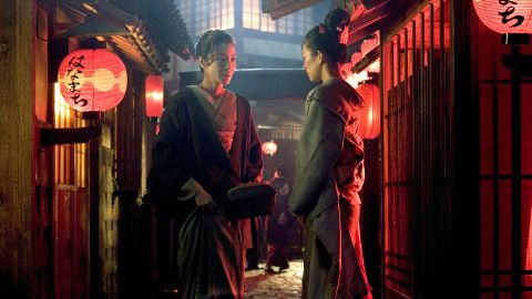 (From left) Michelle Yeoh and Zhang Ziyi in 'Memoirs Of A Geisha.'