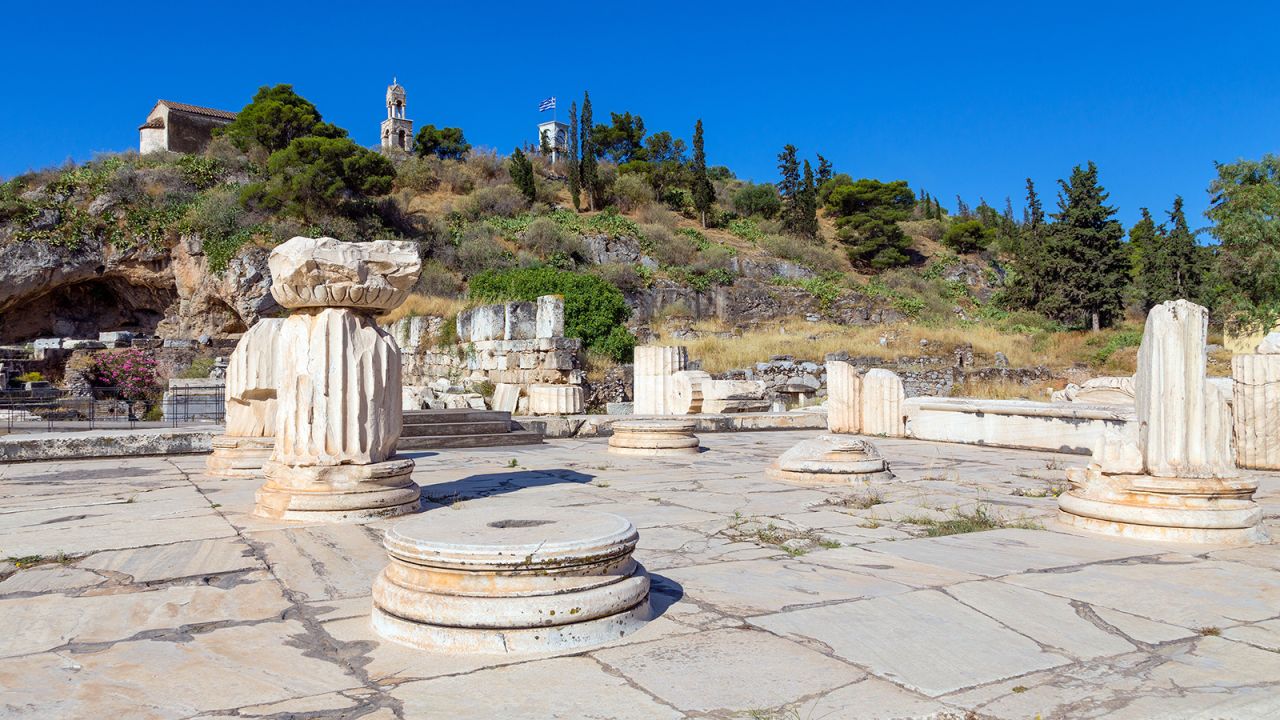 Eleusis lies within easy reach of Athens' international airport.