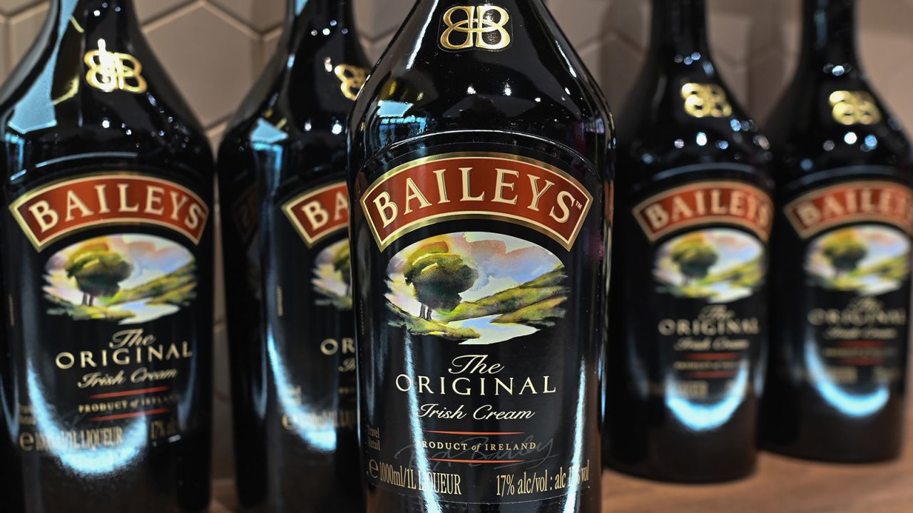 <strong>Baileys: </strong>Here's a tasty tip: adding brandy to Baileys cuts through the liqueur's sweetness, creating a top-tier cocktail. Best stop after one, though, eh? 