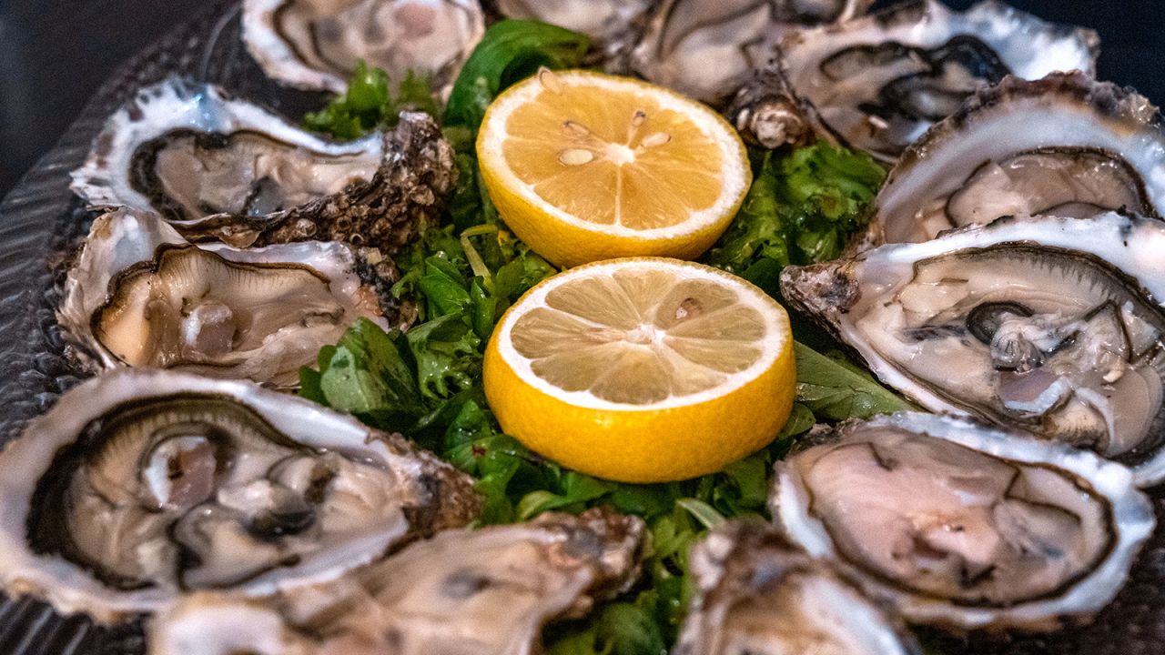 <strong>Oysters: </strong>Purists suckle oysters straight from the shell, with just a squeeze of lemon. <br />