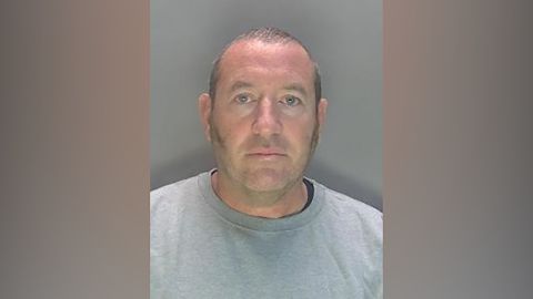 El ex oficial de policía David Carrick ha admitido una serie de agresiones sexuales a mujeres en un caso que ha conmocionado al Reino Unido.