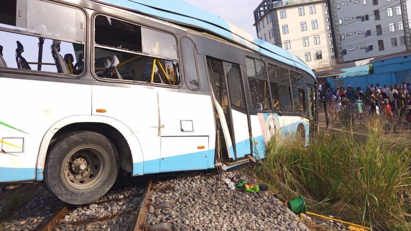 NextImg:Lagos governor pauses reelection campaign as bus crashes into train in Nigeria | CNN