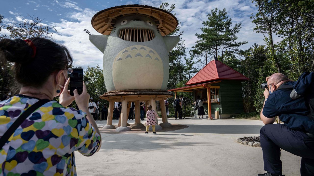 The "Dondoko Forest" area features a Totoro-themed exhibit.