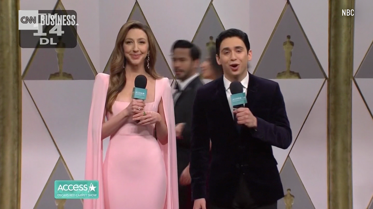 snl oscars red carpet preshow_00005317.png