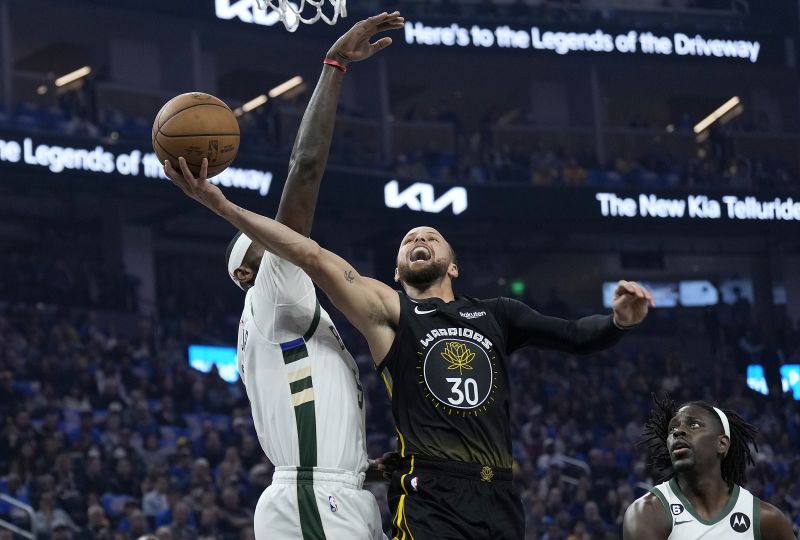 Steph Curry Inspires Golden State Warriors To Victory Against Milwaukee ...