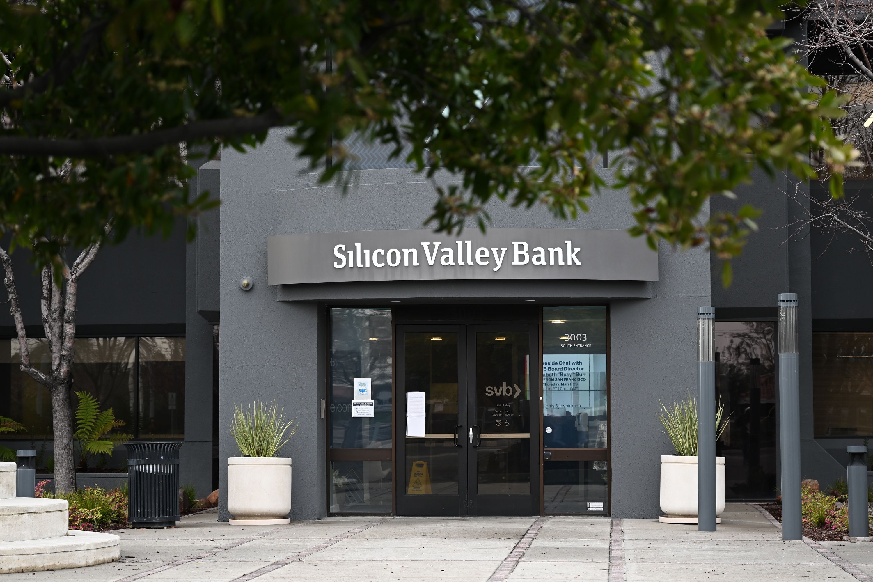 Watch: Massive line forms outside Silicon Valley Bank as customers