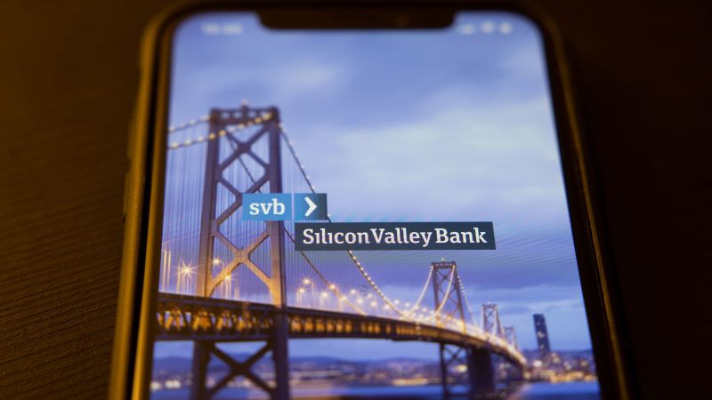 Read more about the article Is my money safe? How secure is the banking system? Your Silicon Valley Bank fallout questions answered – CNN