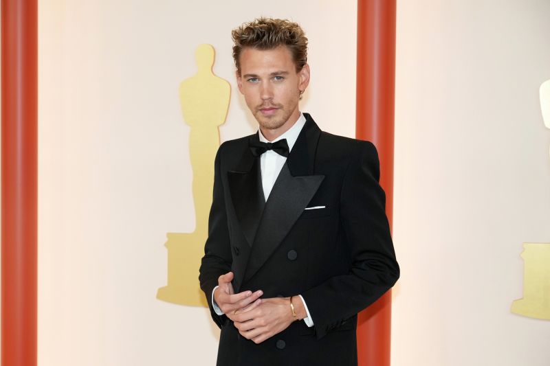 Man wears clearance dress to oscars