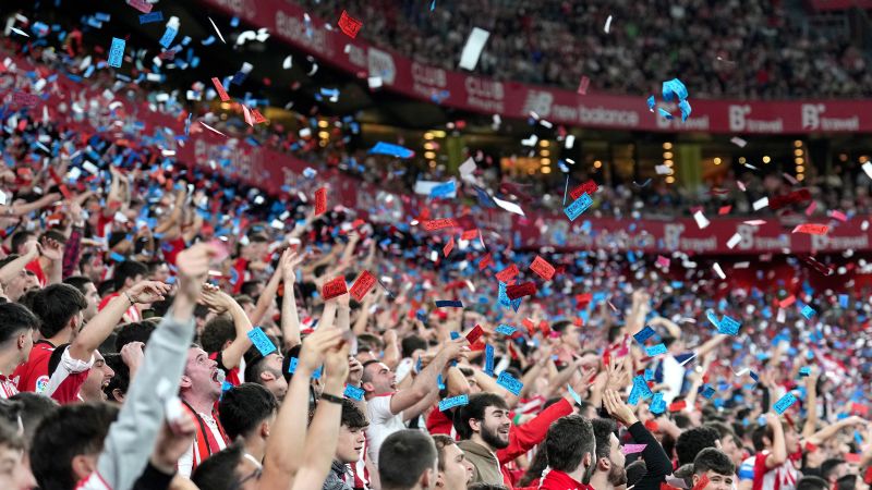 NextImg:Athletic Bilbao fans protest improper payment allegations against Barcelona during La Liga game | CNN
