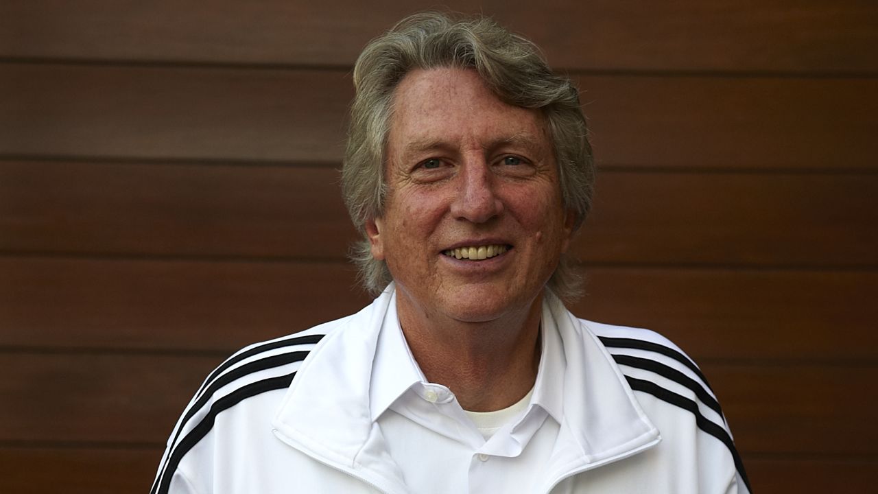 Dick Fosbury was inducted into the National Track and Field Hall of Fame in 1981 and the US Olympic Hall of Fame in 1992.