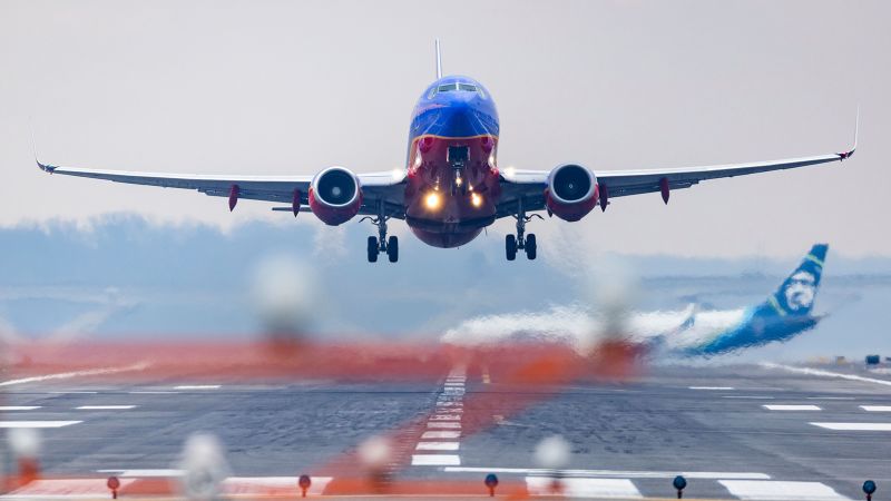 Buttigieg cites 'uptick' in aviation incidents at FAA safety summit