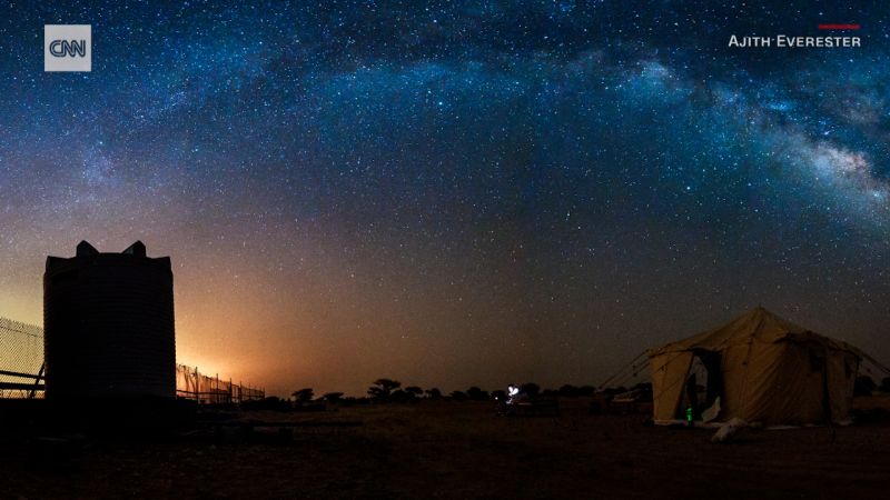 NextImg:Photographing the stars in Qatar | CNN