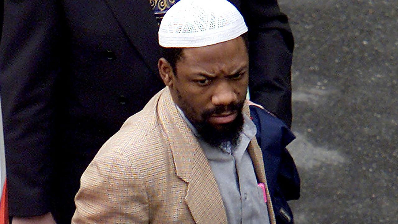 Abdullah el-Faisal arrives at Bow Sreet Magistrates Court in
London in February 2002. 