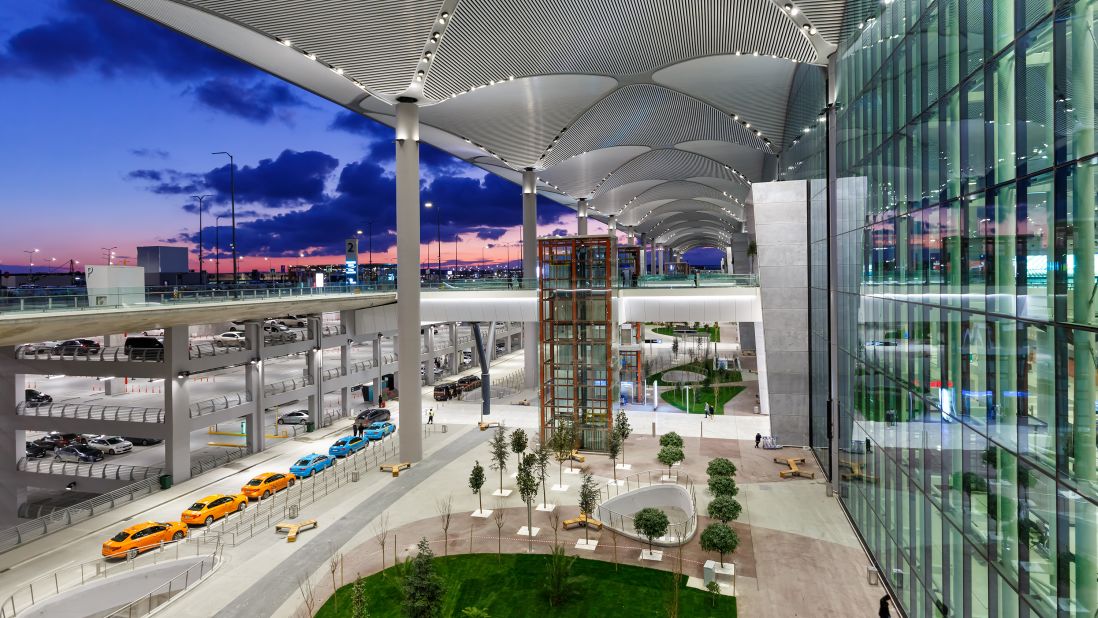 <strong>6. Istanbul Airport</strong>: Turkey's Istanbul Airport also won Skytrax's Most Family-Friendly Airport. It's also the airport with the highest passenger numbers, according to Skytrax.