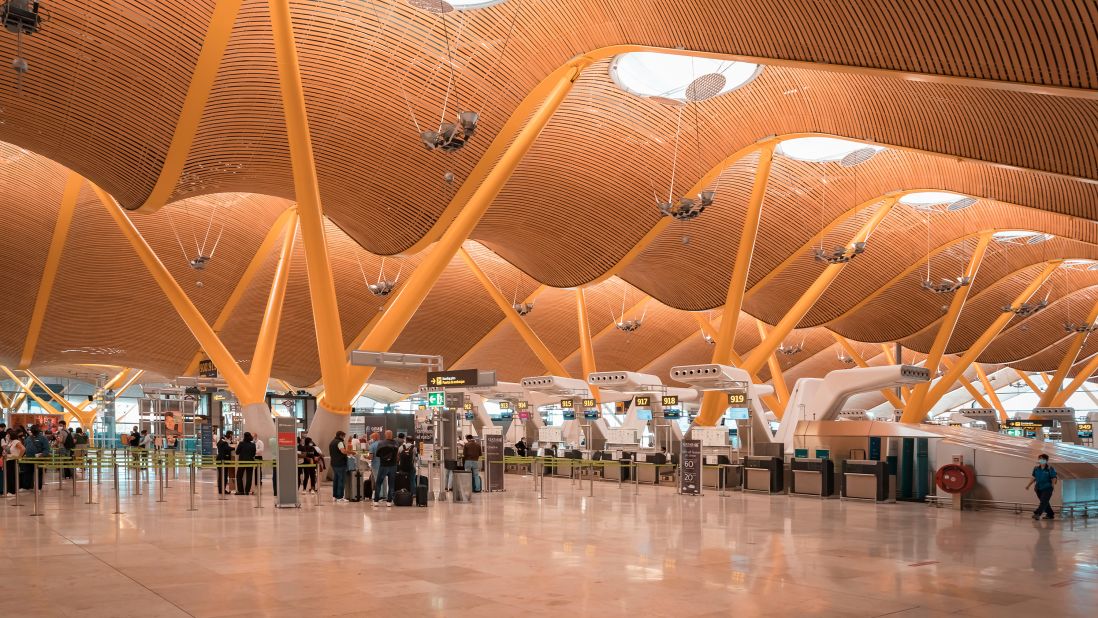 <strong>10. Madrid-Barajas Airport: </strong>Spain's Madrid-Barajas Airport is number 10 on Skytrax's list.