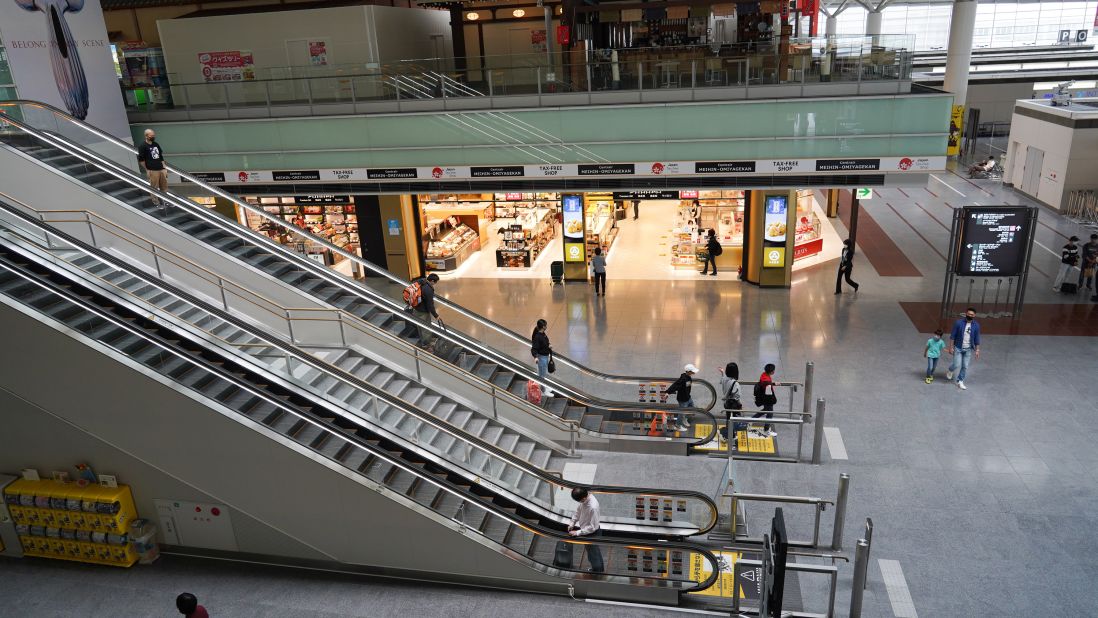 <strong>16. Chubu Centrair International Airport: </strong>Chubu Centrair airport is also on an artificial island, located near Nagoya, Japan. The airport also won Skytrax's World's Best Regional Airport award.