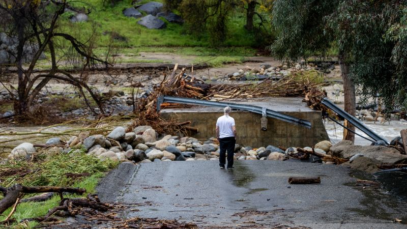 NextImg:5 things to know for March 15: Storms, Ukraine, Meta, Bank collapse, Willow Project | CNN