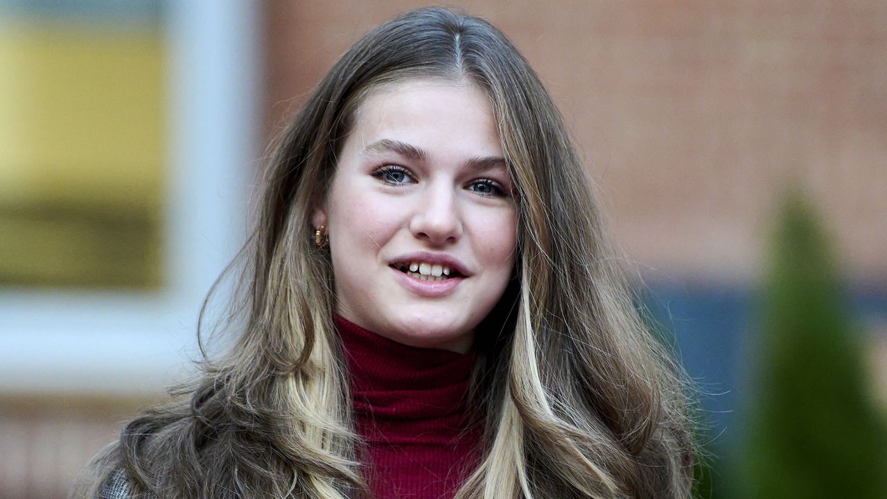 Crown Princess Leonor of Spain to start three-year military ...