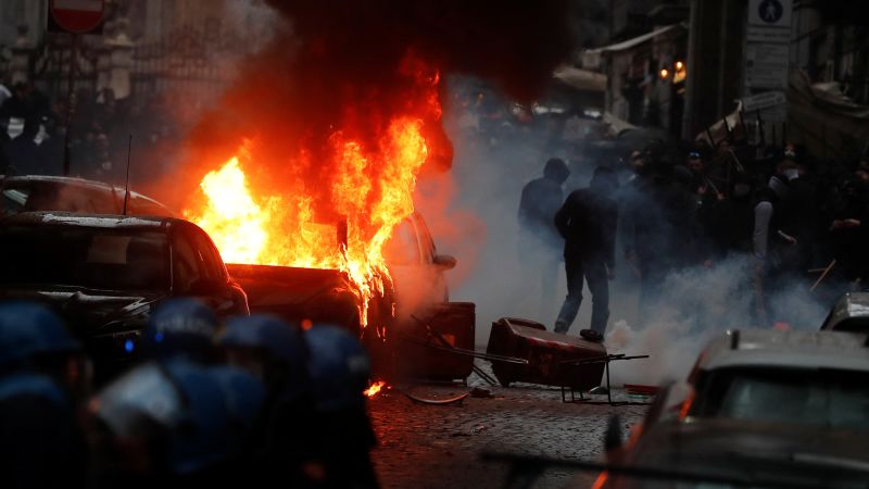 Violent clashes erupt in Naples ahead of Napoli’s Champions League match against Frankfurt | CNN