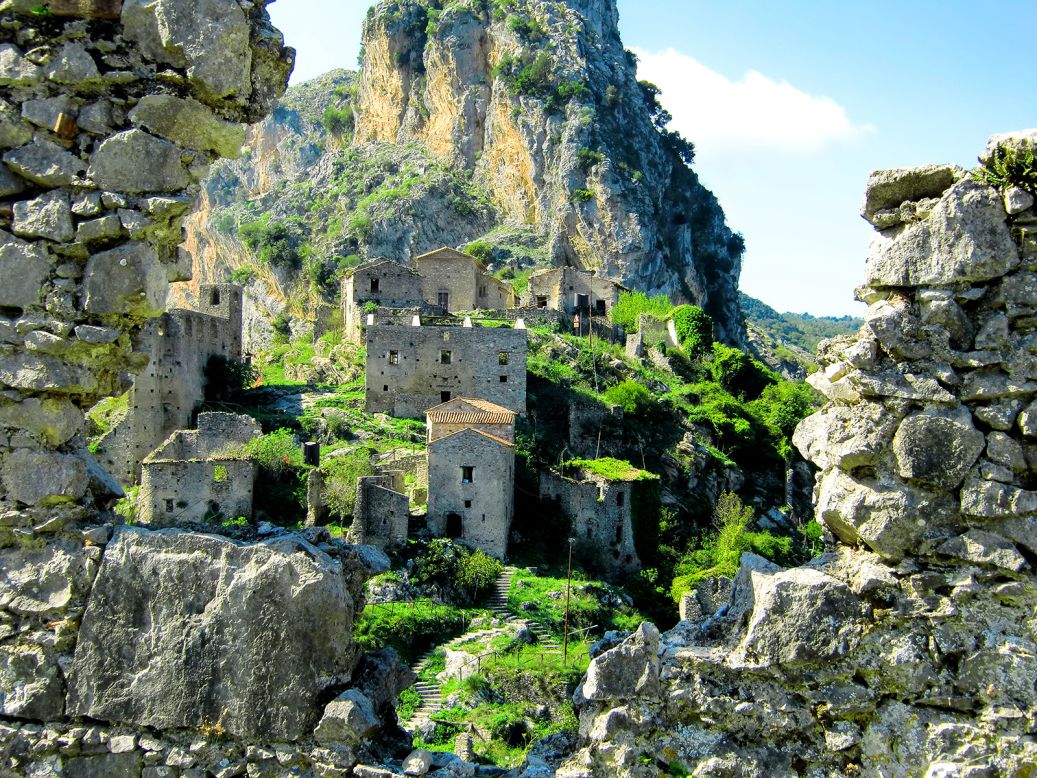<strong>Emotional purchase:</strong> A group of Italians with links to the forsaken village of San Severino di Centola in Campania have come together to buy the village's medieval district.