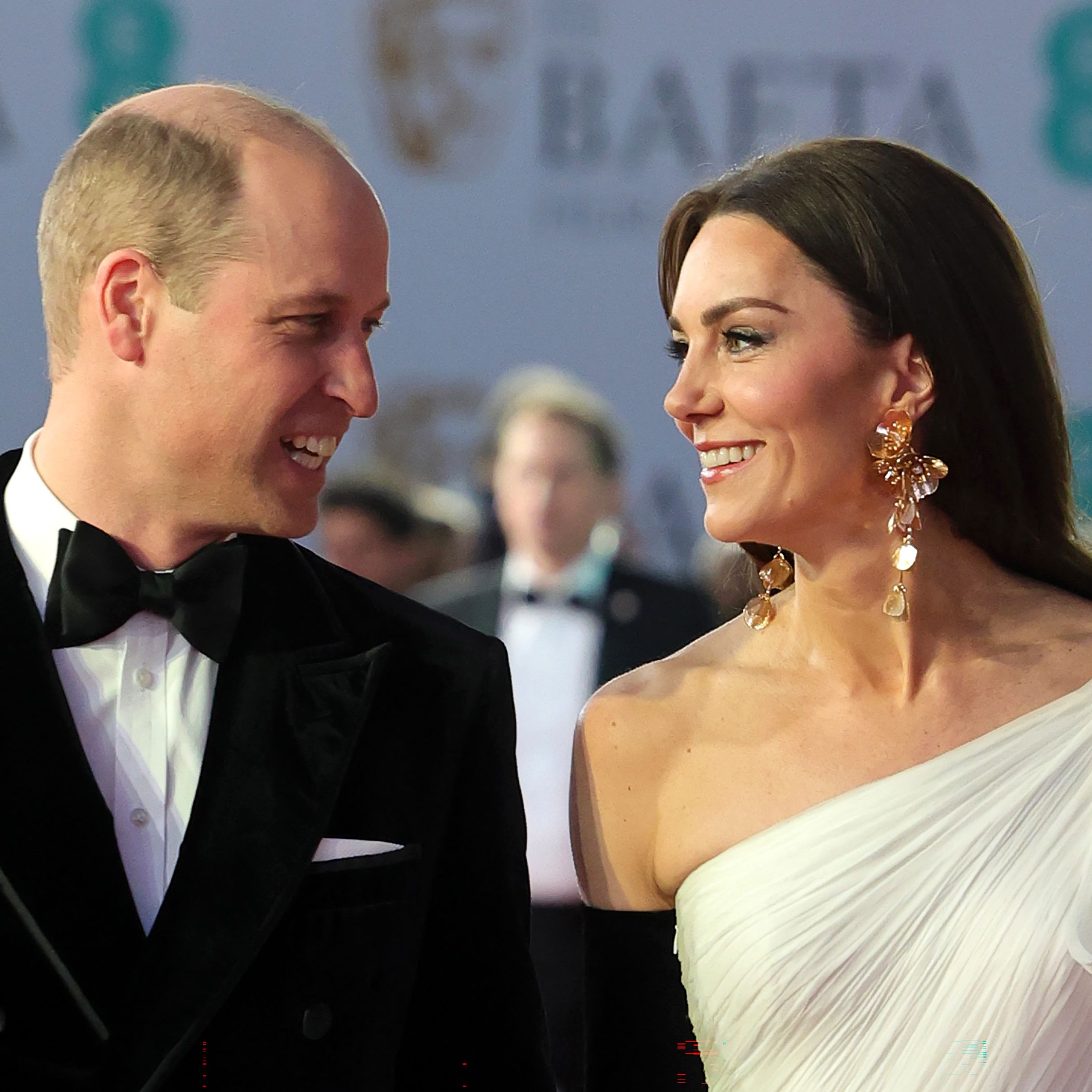 distrikt vaskepulver Overflødig The Crown' Season 6 will include Prince William meeting Kate Middleton | CNN