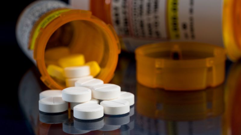 Chronic pain patients struggle to get opioid prescriptions filled, even as CDC eases guidelines | CNN