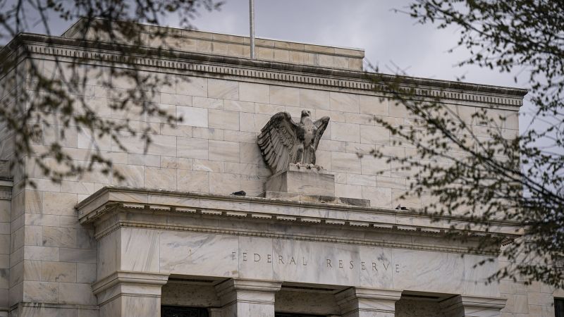 The banking meltdown put the Fed in a bind | CNN Business