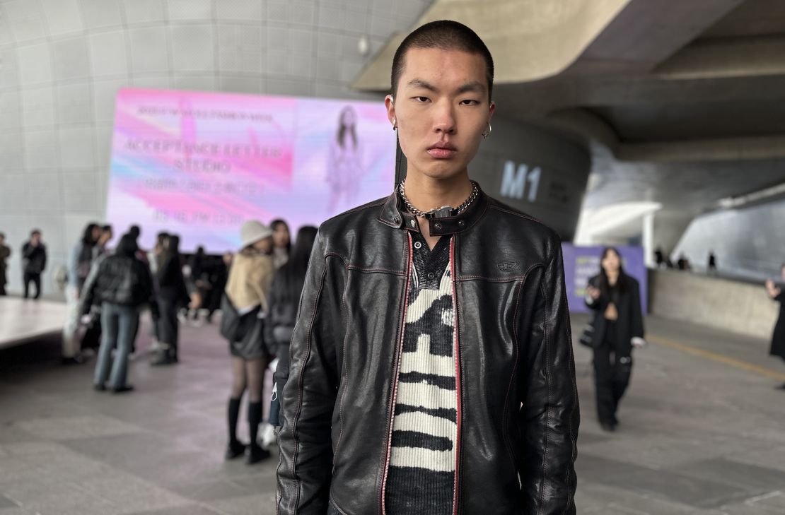 Kim Dong-ha arrived in head-to-toe Diesel aside from a pair of Air Force 1s from a Nike collaboration with Supreme. "I can't tell if (my look) is K-fashion itself, but I am still trying to follow the path of K-fashion," he said on his way to Caruso's show.