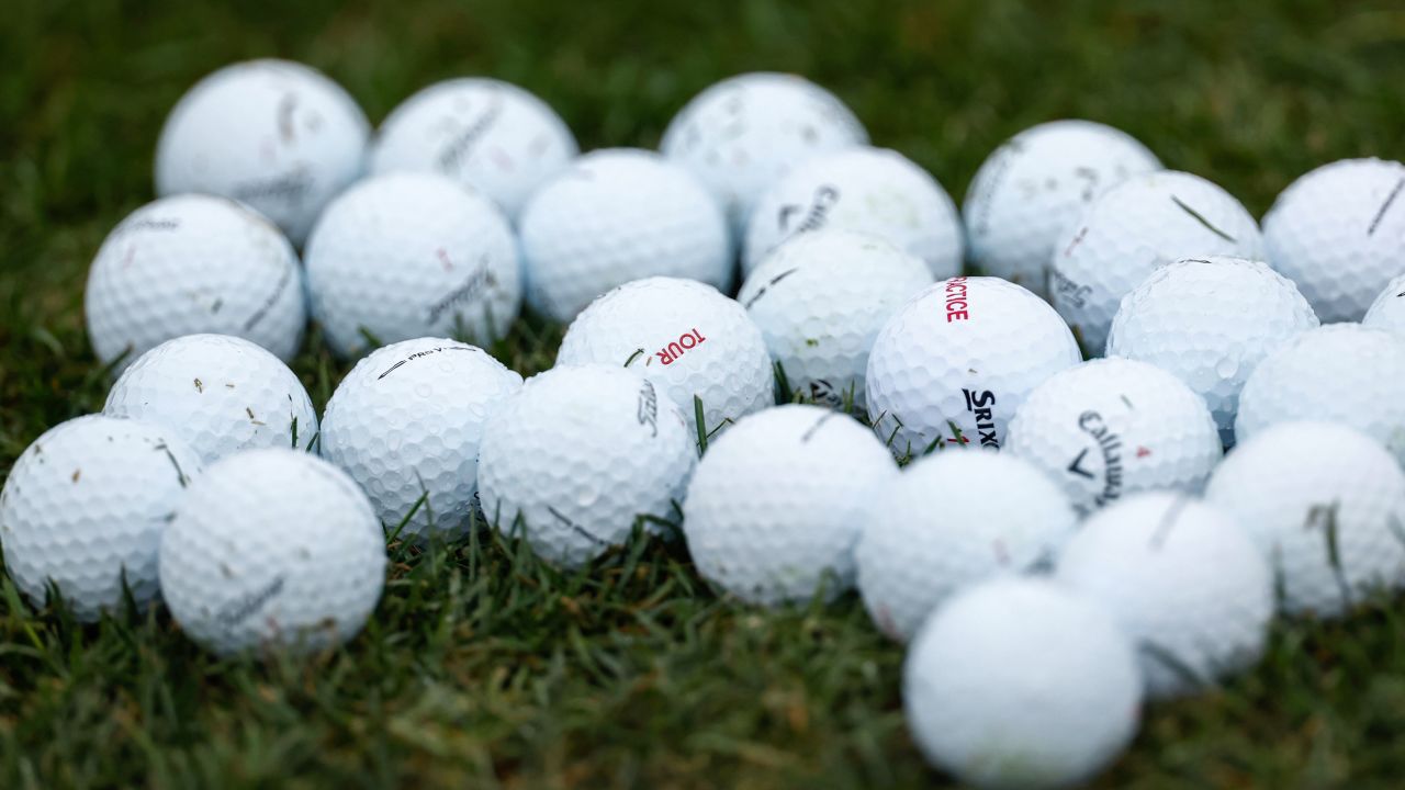 Bola senarai tajuk digunakan oleh ramai pemain dalam Jelajah PGA.