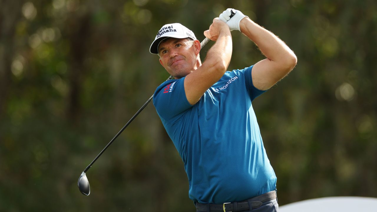 Harrington beraksi di Kejohanan PNC di Kelab Golf Ritz-Carlton, Florida pada Disember 2022.