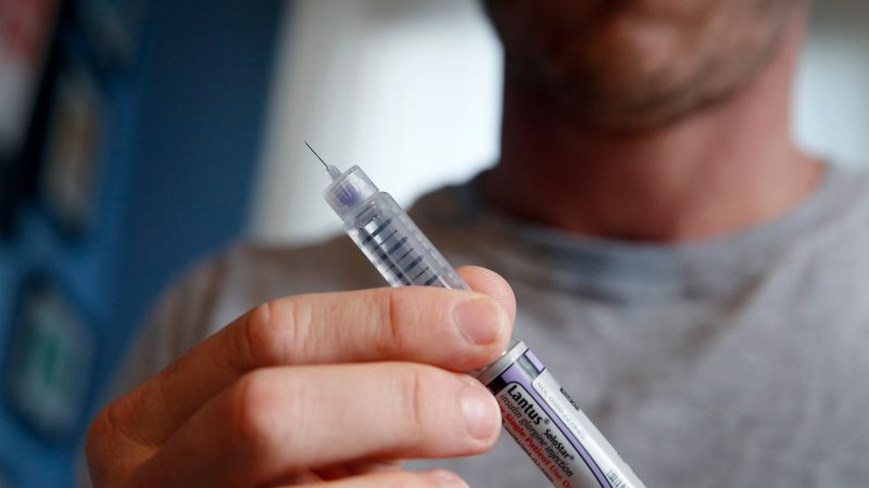 NextImg:California moves to cap insulin cost at $30, start manufacturing naloxone | CNN