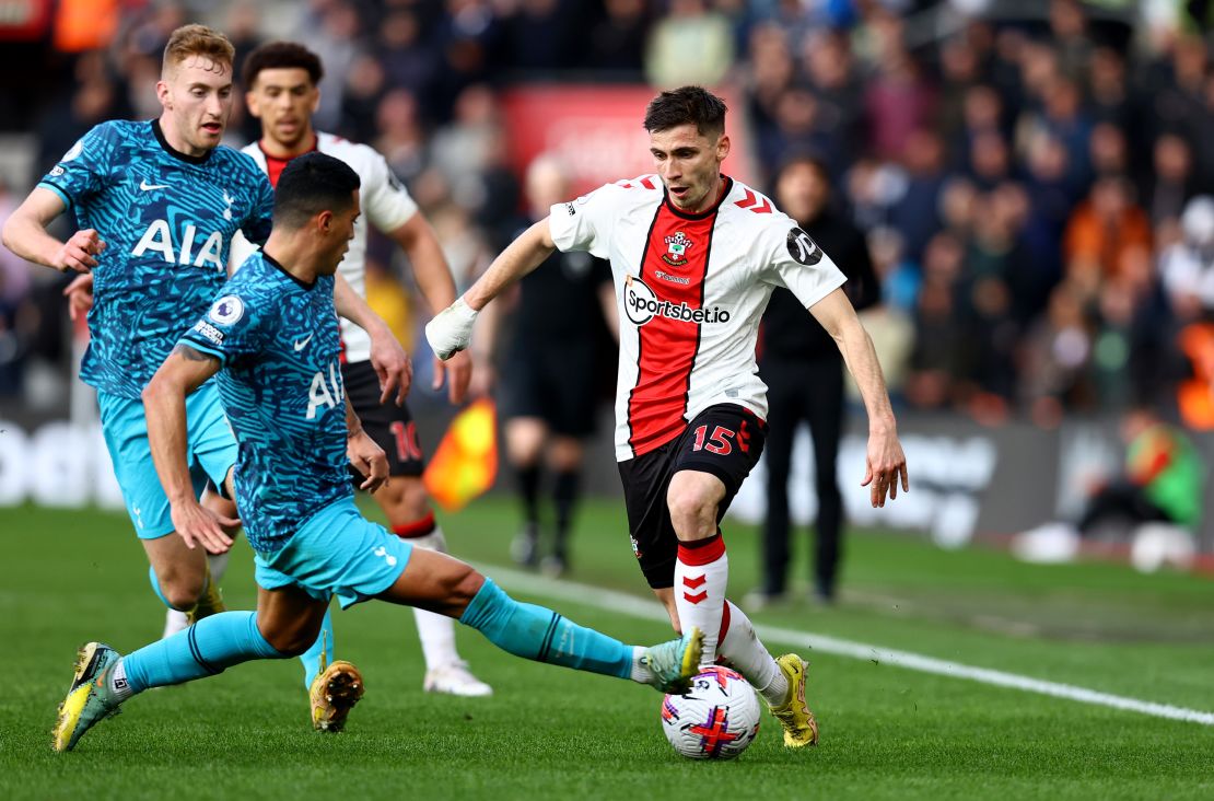 Spurs lead 1-0, 2-1 and then 3-1 before Southampton revived to draw the game.