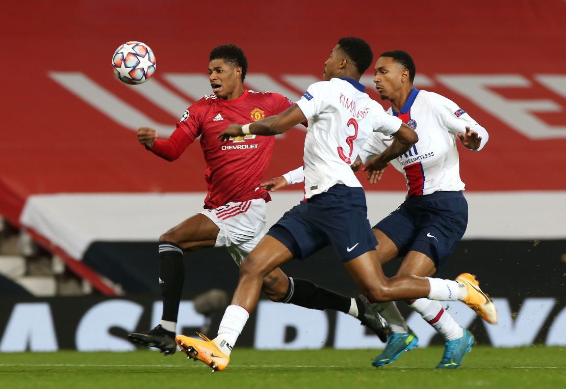 Manchester United and Paris Saint-Germain faced each other in the 2020/21 Champions League.