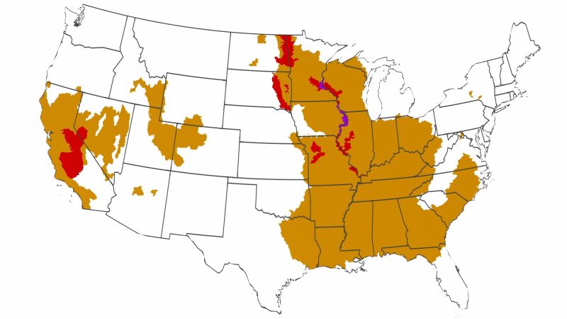 NextImg:Forecasters fear rapid snowmelt in the Midwest could turn into major flooding this spring | CNN