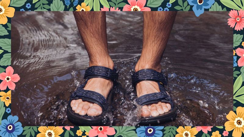 The 20 best men’s sandals to buy now, according to style experts | CNN Underscored