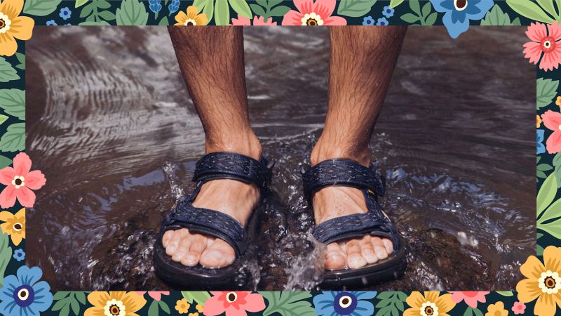 NextImg:The 20 best men's sandals to buy now, according to style experts | CNN Underscored