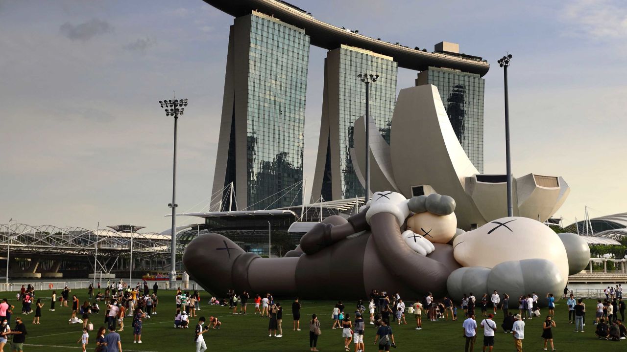 01 asia art market Singapore KAWS