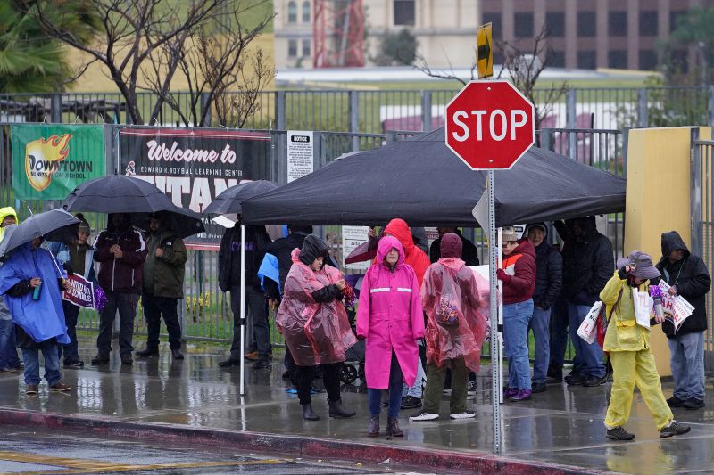 LAUSD Strike: School Workers In The Nation's Second-largest District Go ...