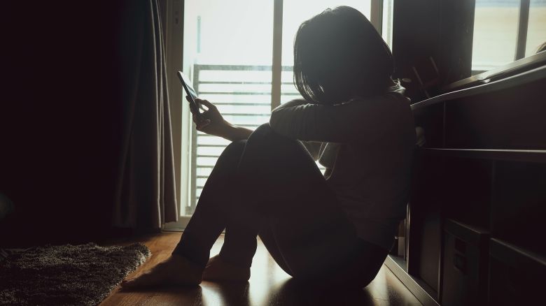 02 teens social media mental health STOCK