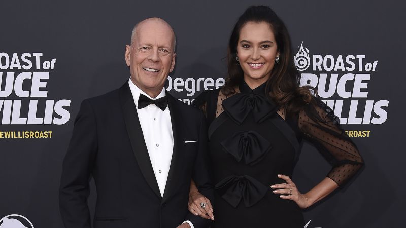 NextImg:Emma Heming Willis celebrates anniversary with Bruce Willis by sharing vow renewal video | CNN
